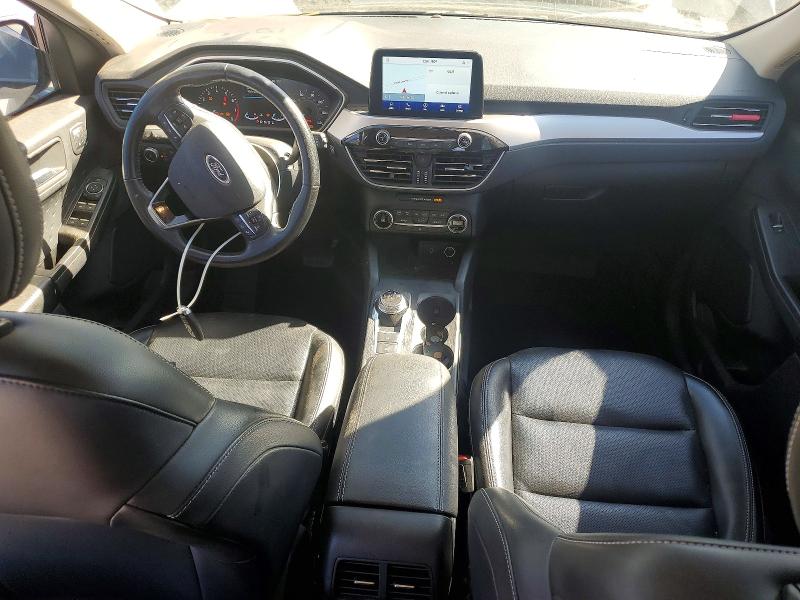 Photo 8 from auction – 2020 FORD ESCAPE with VIN 1FMCU0H60LUA54000
