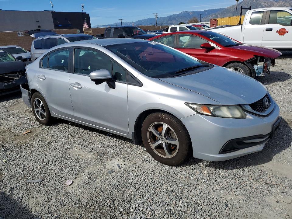 Photo 4 from auction – 2015 HONDA CIVIC with VIN 2HGFB2F78FH561914