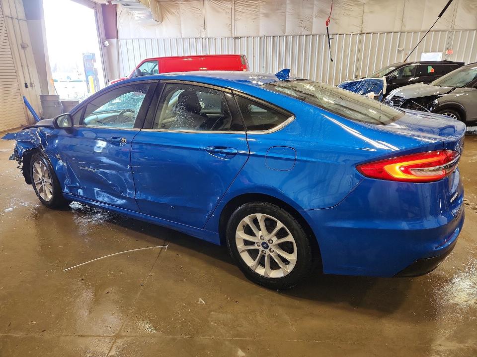 Photo 2 from auction – 2020 FORD FUSION SE with VIN 3FA6P0HD7LR149805