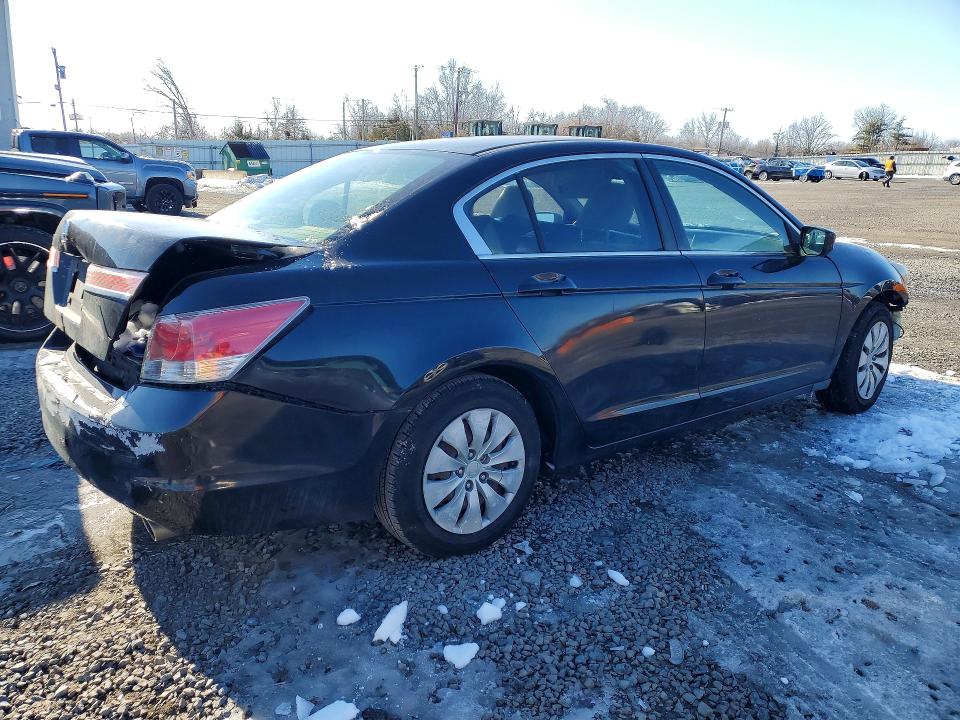 Photo 3 from auction – 2012 HONDA ACCORD with VIN 1HGCP2F33CA225261