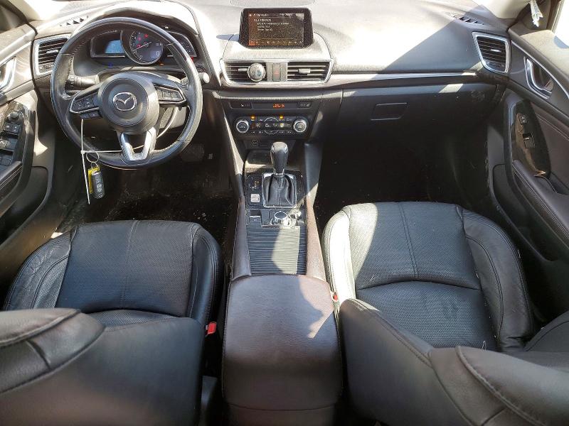 Photo 8 from auction – 2018 MAZDA 3 with VIN 3MZBN1W32JM184726