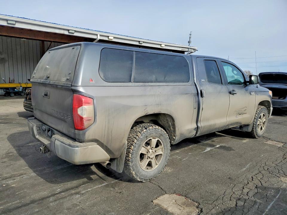 Photo 3 from auction – 2014 TOYOTA TUNDRA DOU with VIN 5TFUW5F18EX402604