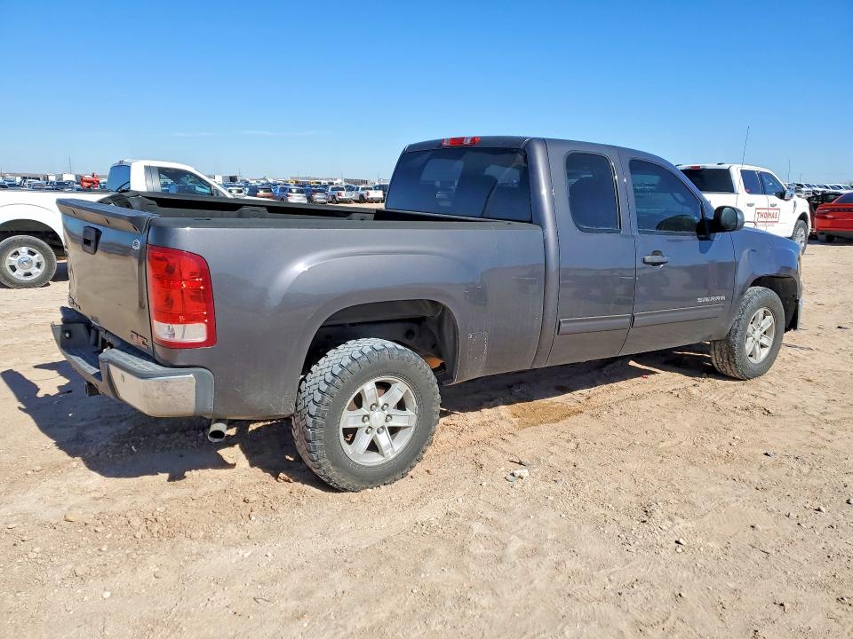 Photo 3 from auction – 2011 GMC SIERRA with VIN 1GTR1VE07BZ253180