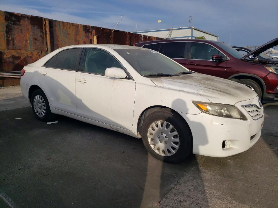Photo 4 from auction – 2011 TOYOTA CAMRY BASE with VIN 4T4BF3EK1BR087990