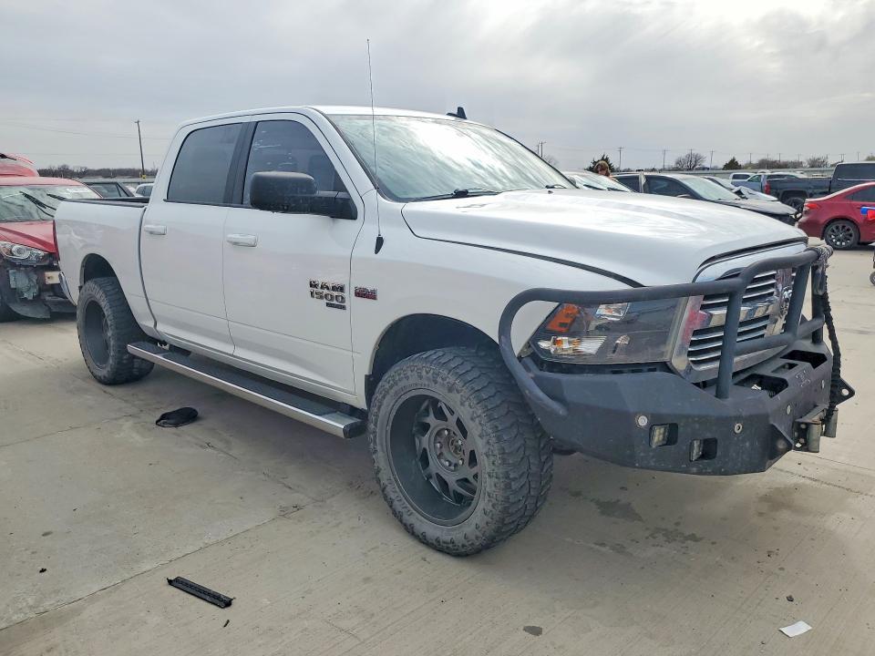 Photo 4 from auction – 2019 RAM 1500 CLASSIC with VIN 3C6RR7LT2KG671090
