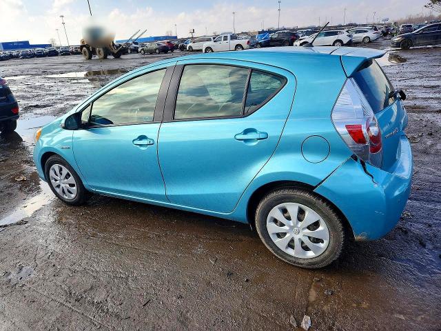 Photo 2 from auction – 2013 TOYOTA PRIUS C with VIN JTDKDTB37D1035737