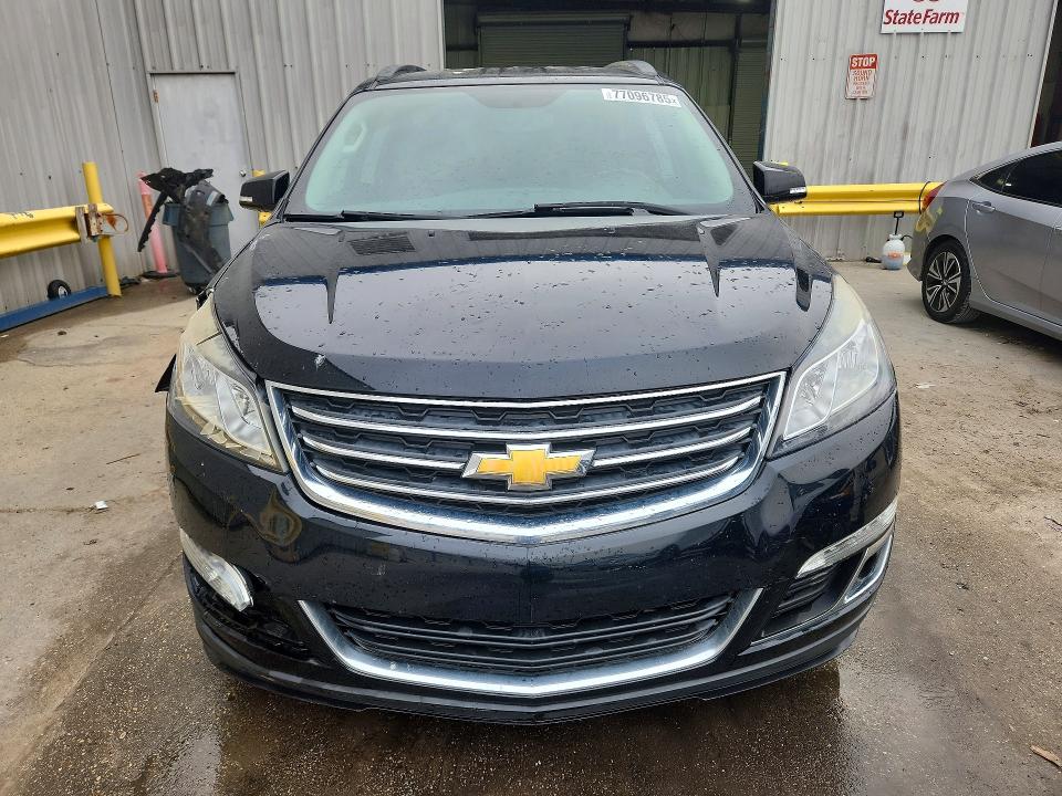 Photo 5 from auction – 2017 CHEVROLET TRAVERSE with VIN 1GNKRGKDXHJ221805