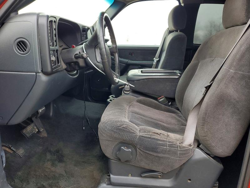 Photo 7 from auction – 2001 CHEVROLET SILVERADO with VIN 2GCEK19VX11401047