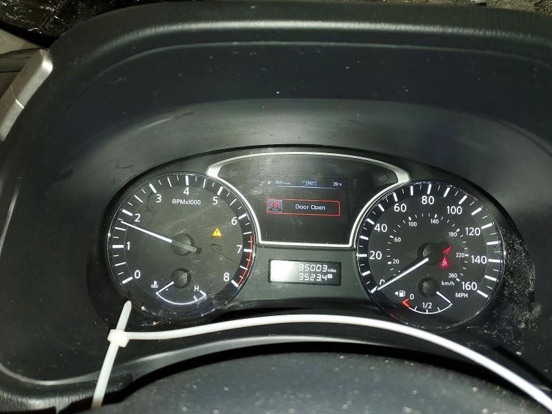 Photo 9 from auction – 2014 NISSAN PATHFINDER with VIN 5N1AR2MM7EC712574
