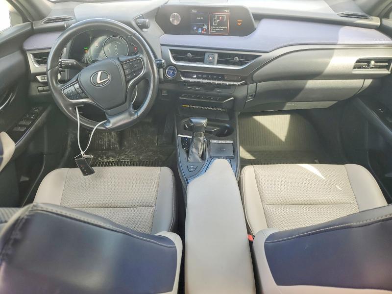 Photo 8 from auction – 2020 LEXUS UX 250H with VIN JTHP9JBH6L2020757