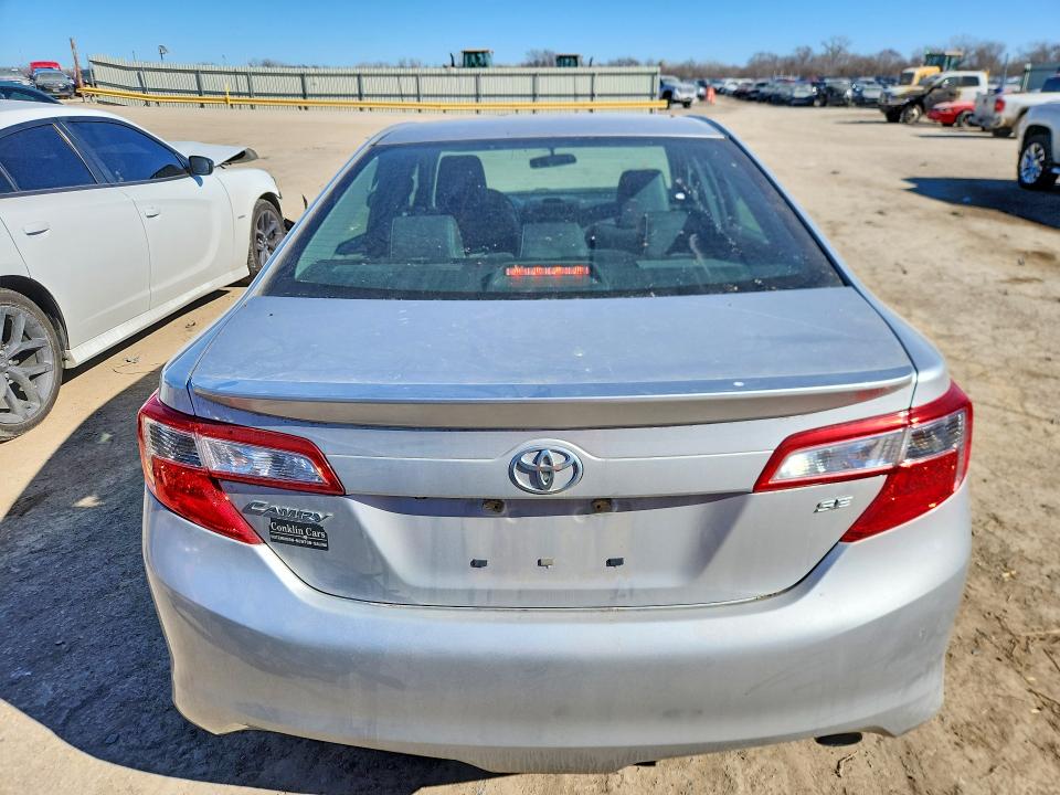 Photo 6 from auction – 2014 TOYOTA CAMRY L with VIN 4T1BF1FK3EU380534