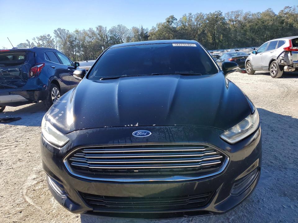 Photo 5 from auction – 2013 FORD FUSION with VIN 3FA6P0HR7DR116350