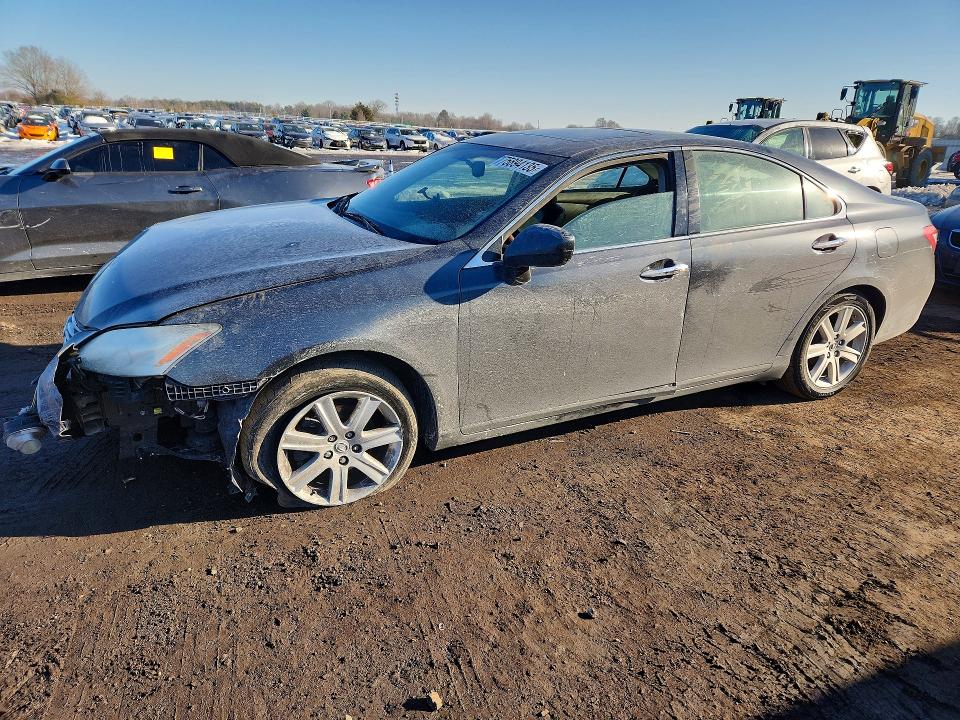 LEXUS ES 350 2007 with VIN JTHBJ46G372143703 - Photo from auction