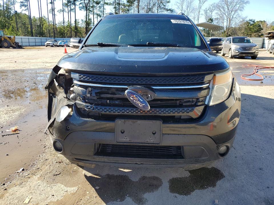 Photo 5 from auction – 2014 FORD EXPLORER L with VIN 1FM5K7F81EGA55816