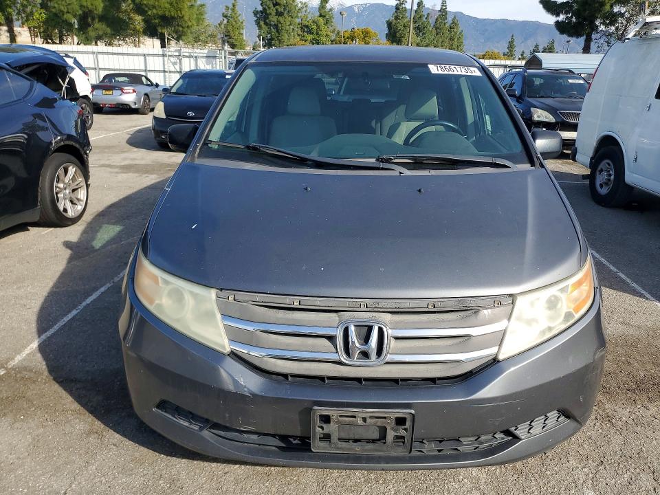 Photo 5 from auction – 2011 HONDA ODYSSEY with VIN 5FNRL5H28BB078466