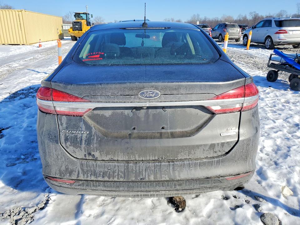 Photo 6 from auction – 2017 FORD FUSION with VIN 3FA6P0HD7HR401057