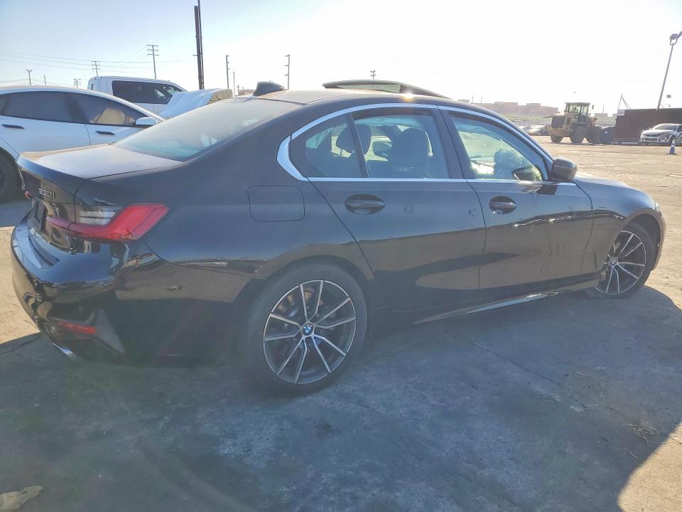 Photo 3 from auction – 2020 BMW 330I with VIN 3MW5R1J03L8B09611