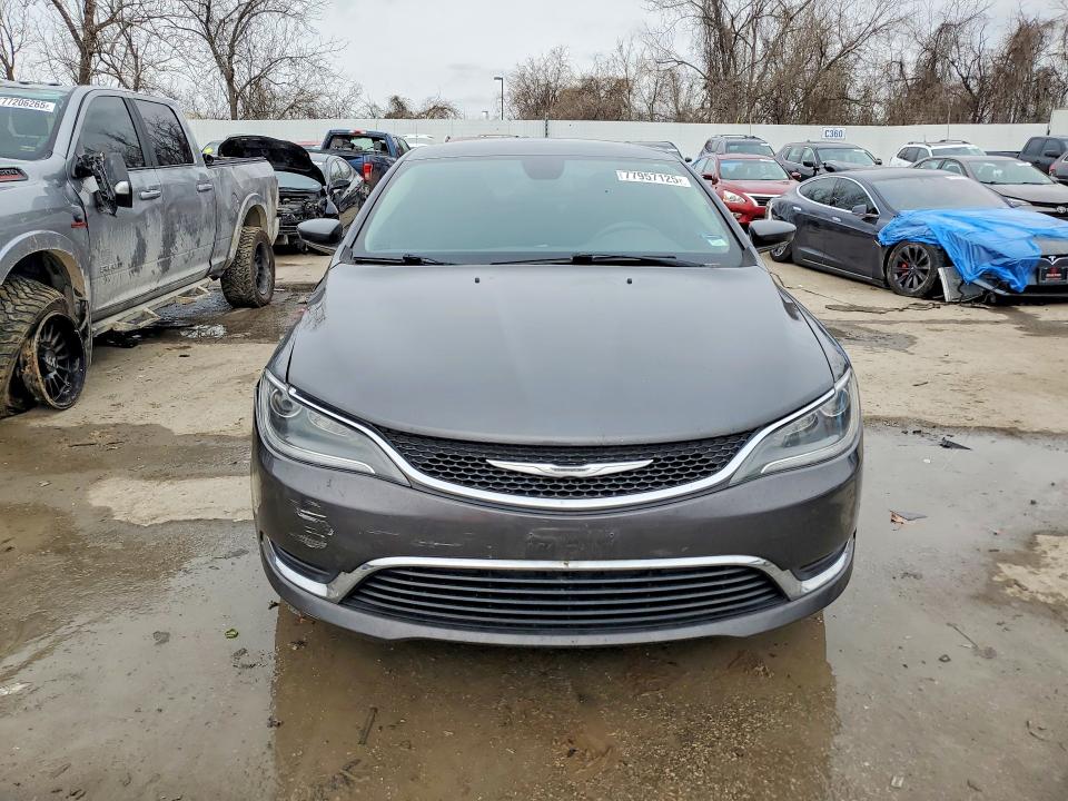 Photo 5 from auction – 2015 CHRYSLER 200 with VIN 1C3CCCAB2FN579935