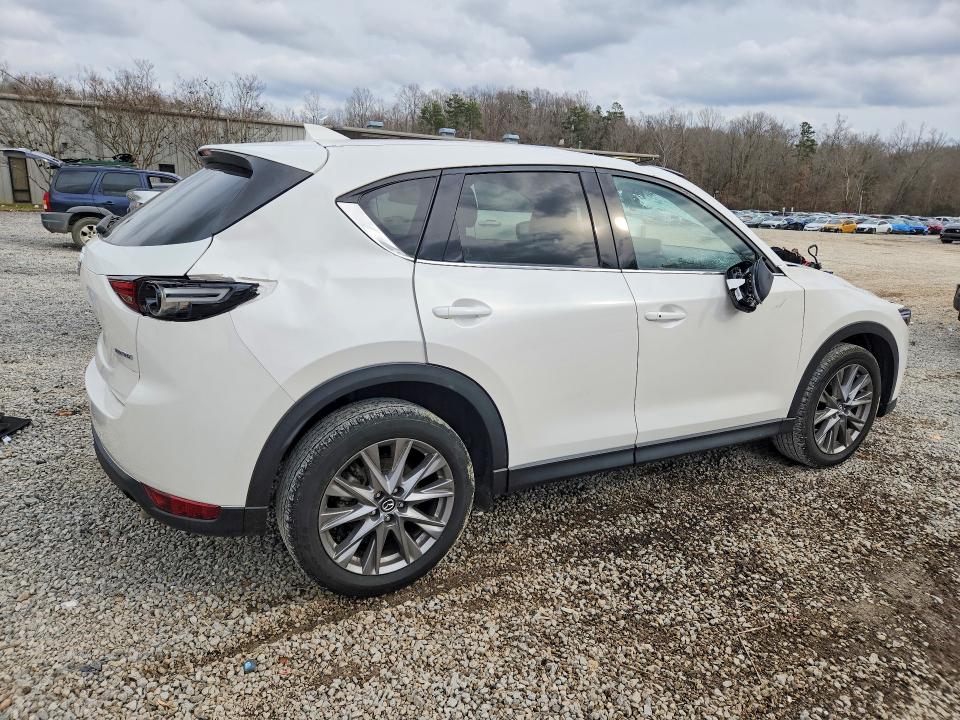 Photo 3 from auction – 2021 MAZDA CX-5 GRAND with VIN JM3KFADM7M1369679