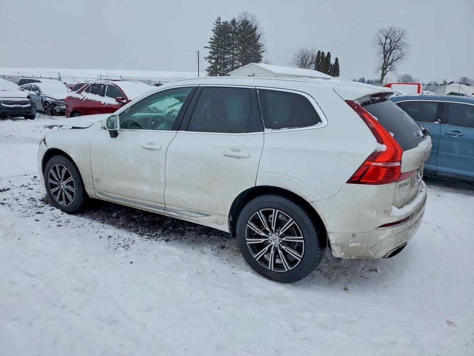 Photo 2 from auction – 2018 VOLVO XC60 T5 IN with VIN YV4102RL6J1031694