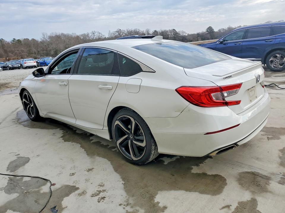 Photo 2 from auction – 2018 HONDA ACCORD with VIN 1HGCV1F39JA069840