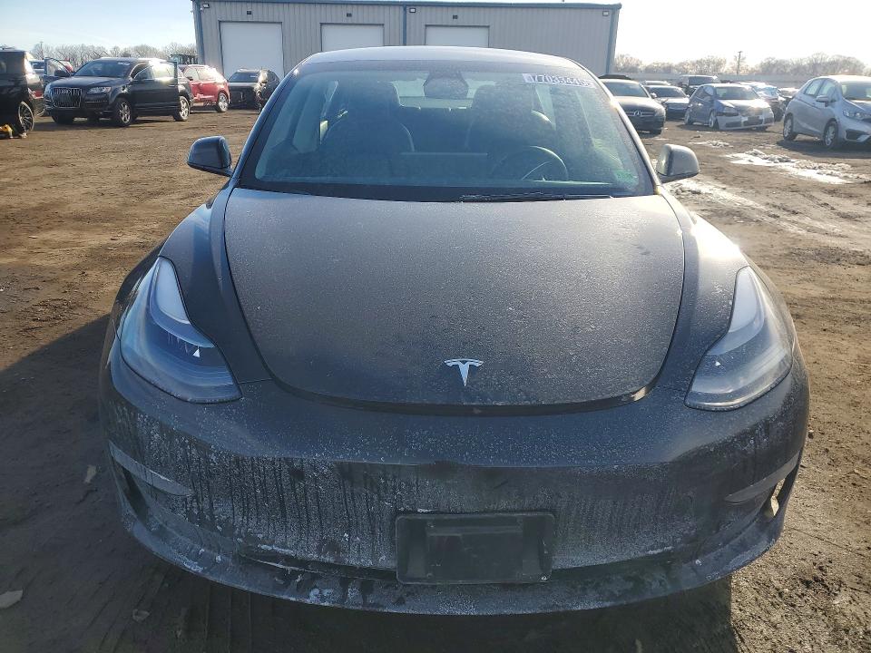 Photo 5 from auction – 2022 TESLA MODEL 3 with VIN 5YJ3E1EA1NF287928