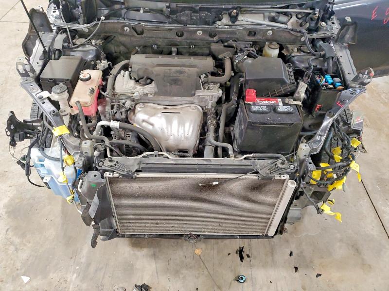 Photo 12 from auction – 2017 TOYOTA RAV4 with VIN JTMBFREV8HD215517