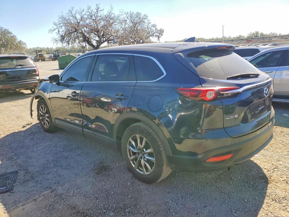 Снимка 2 от търг – 2016 MAZDA CX-9 с VIN JM3TCACY7G0114476