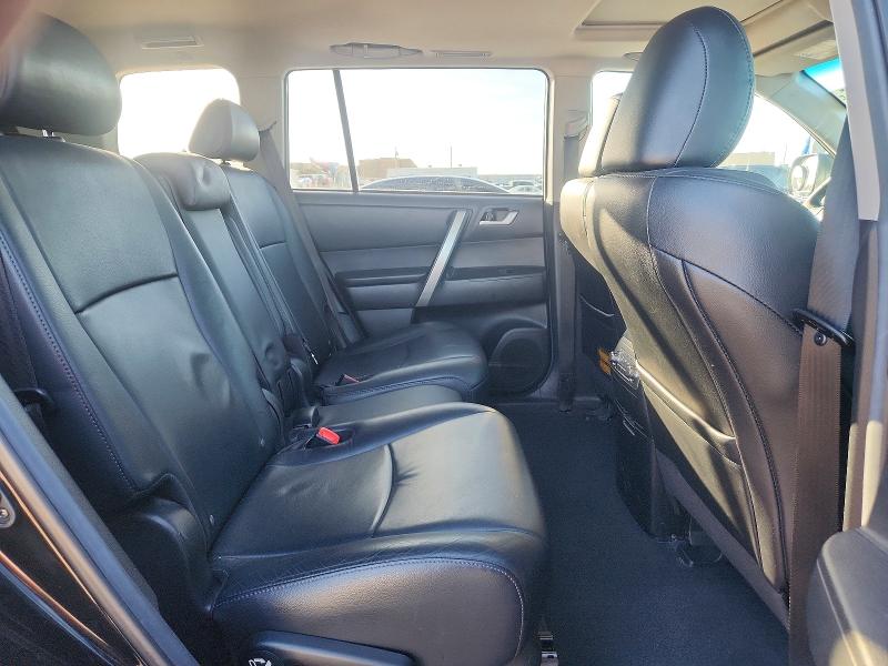 Photo 11 from auction – 2013 TOYOTA HIGHLANDER with VIN 5TDZK3EH2DS129135