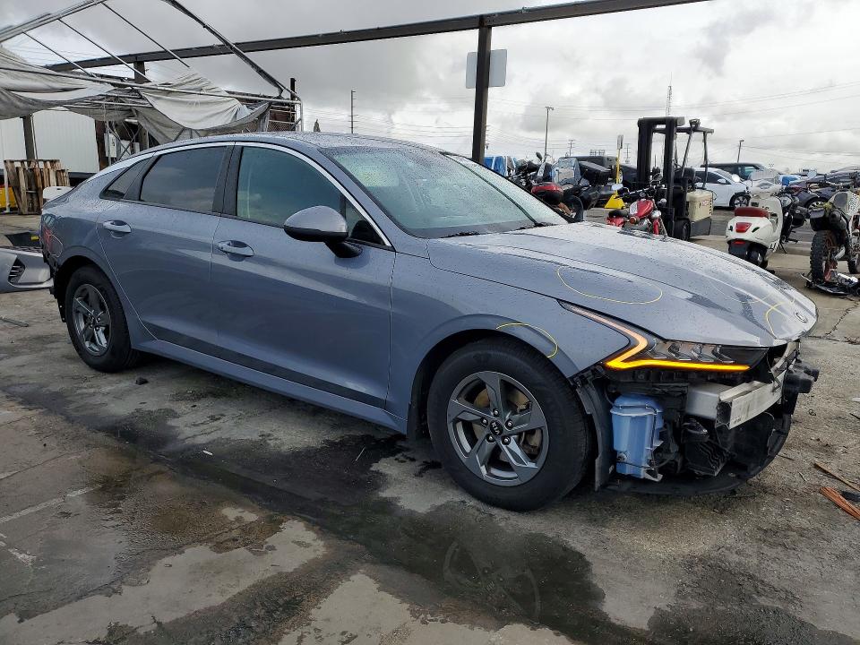 Photo 4 from auction – 2021 KIA K5 LXS with VIN 5XXG14J25MG016797