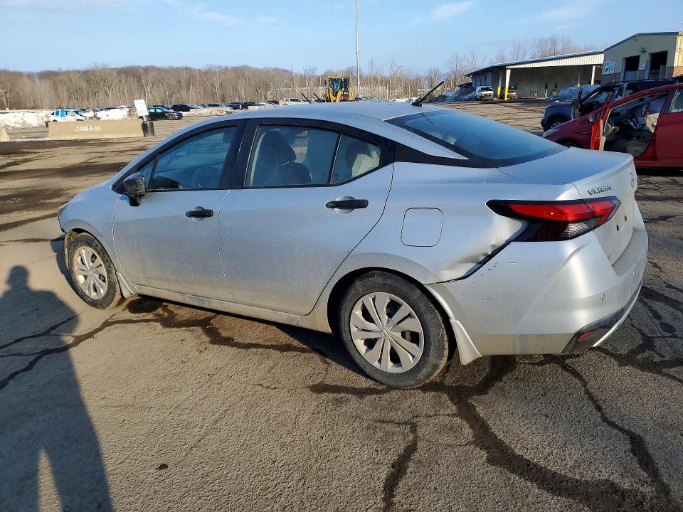 Photo 2 from auction – 2020 NISSAN VERSA with VIN 3N1CN8DV2LL813451