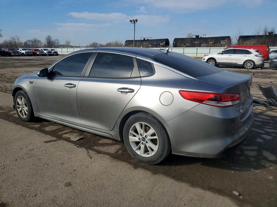 Photo 2 from auction – 2016 KIA OPTIMA with VIN 5XXGT4L30GG097695