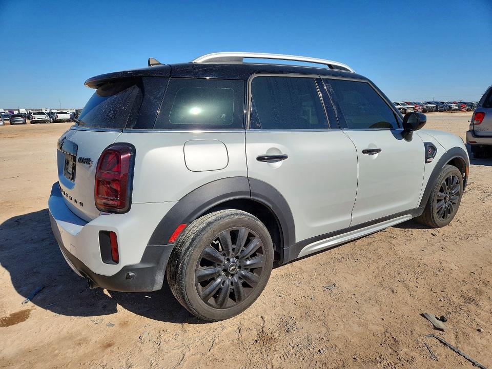 Photo 3 from auction – 2023 MINI COOPER with VIN WMZ53BR03P3P79768