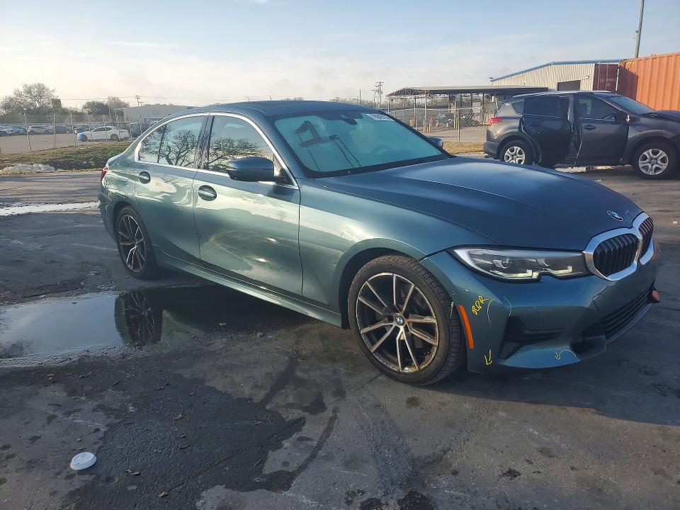 Photo 4 from auction – 2021 BMW 330I with VIN 3MW5R1J07M8B73717