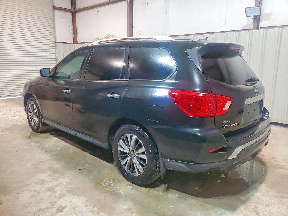 Photo 2 from auction – 2017 NISSAN PATHFINDER with VIN 5N1DR2MN0HC687429