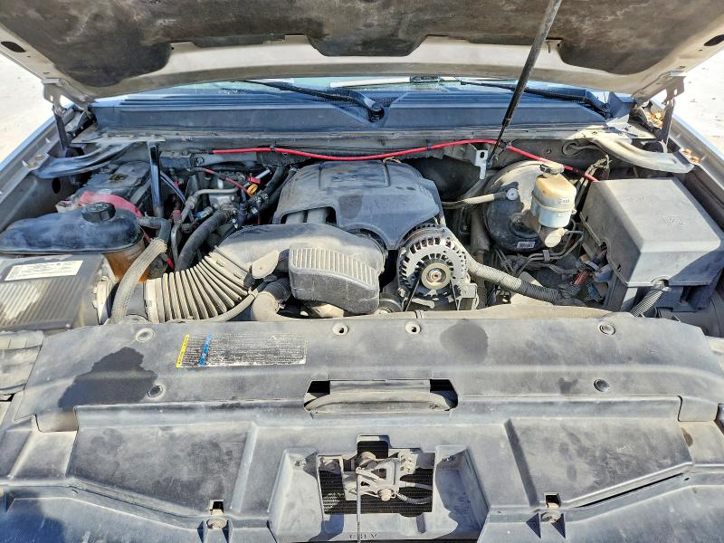 Photo 12 from auction – 2008 CHEVROLET SUBURBAN with VIN 3GNFC16J28G203607