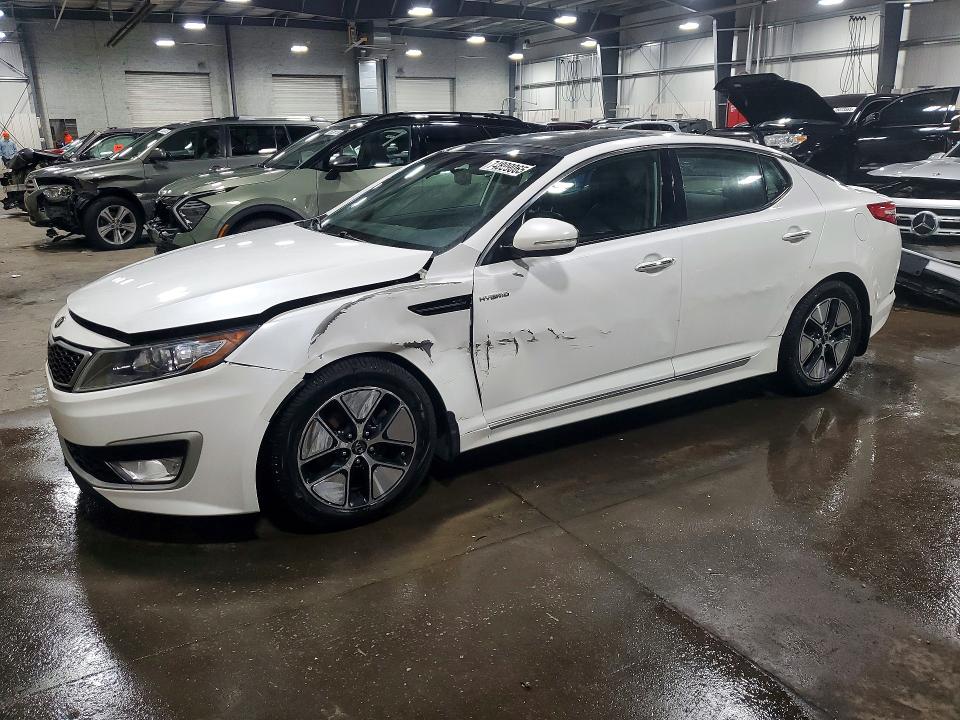 KIA OPTIMA 2013 with VIN KNAGM4AD9D5053913 - Photo from auction