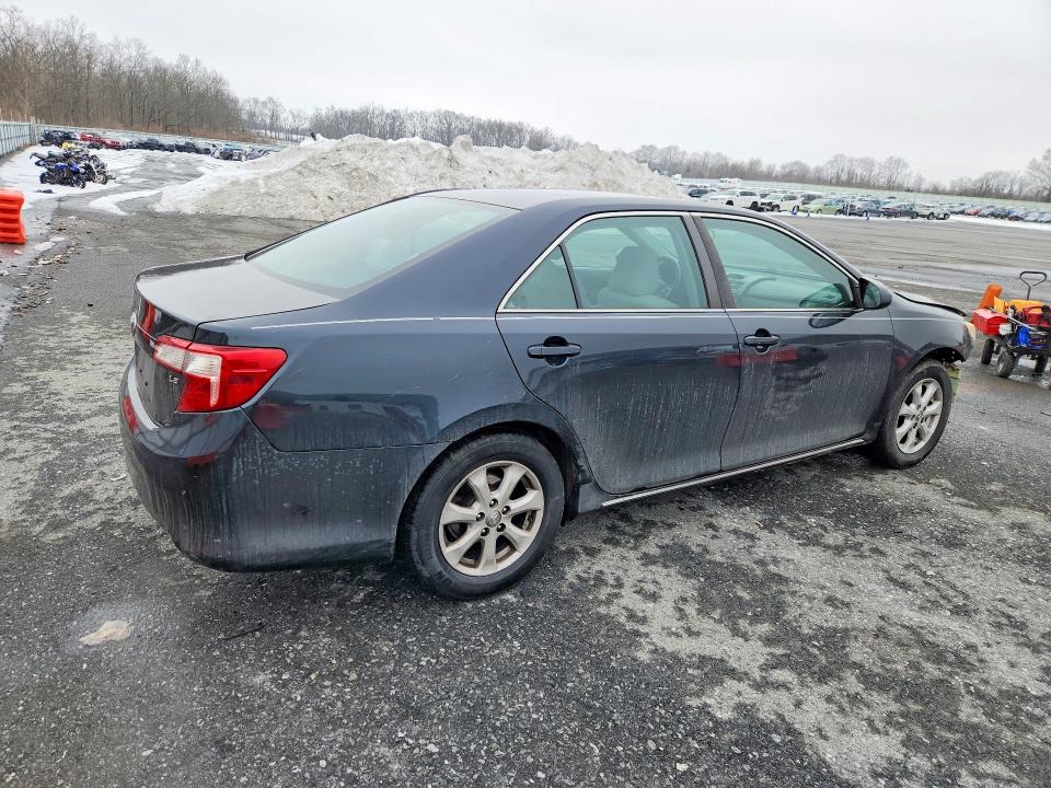 Photo 3 from auction – 2014 TOYOTA CAMRY with VIN 4T1BF1FK3EU414648