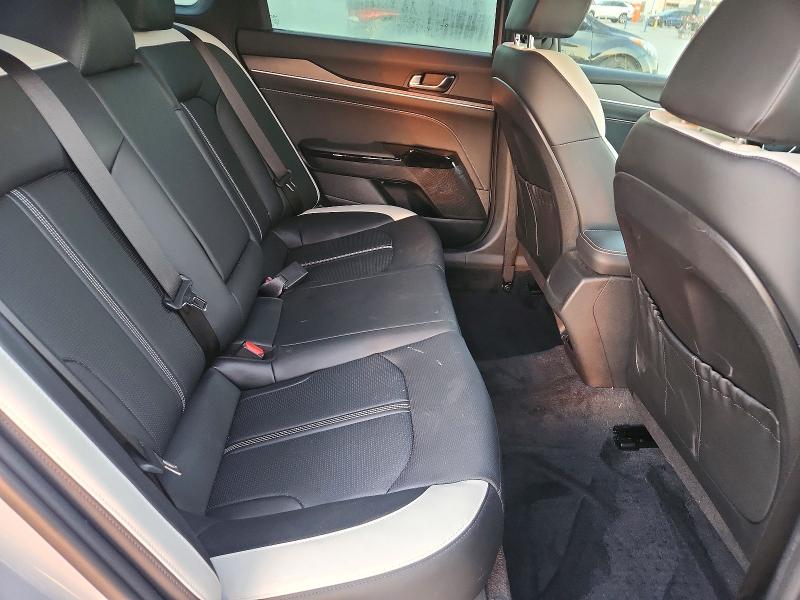 Photo 10 from auction – 2025 KIA K5 with VIN KNAG64J71S5375804