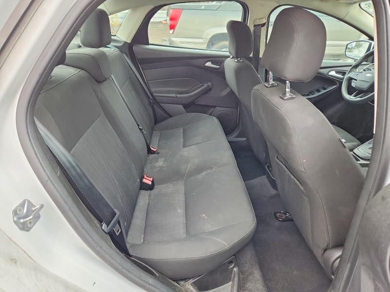 Photo 10 from auction – 2016 FORD FOCUS with VIN 1FADP3F20GL242471