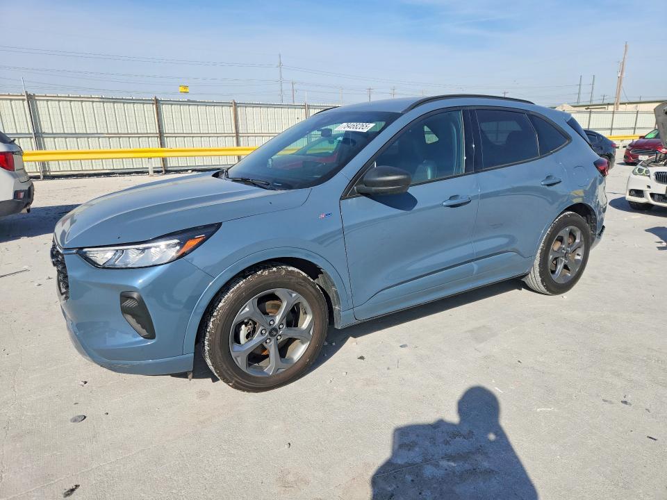 FORD ESCAPE 2023 with VIN 1FMCU0MN8PUA23225 - Photo from auction