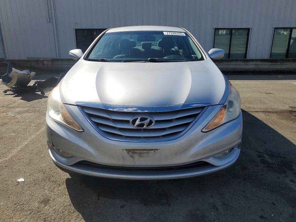 Photo 5 from auction – 2013 HYUNDAI SONATA GLS with VIN 5NPEB4AC5DH754276