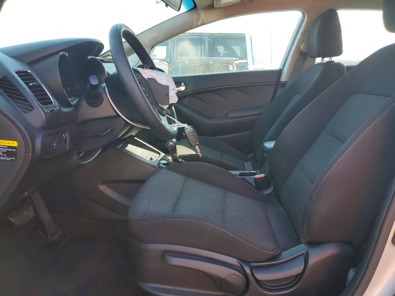 Photo 7 from auction – 2017 KIA FORTE with VIN KNAFK5A83H5699688