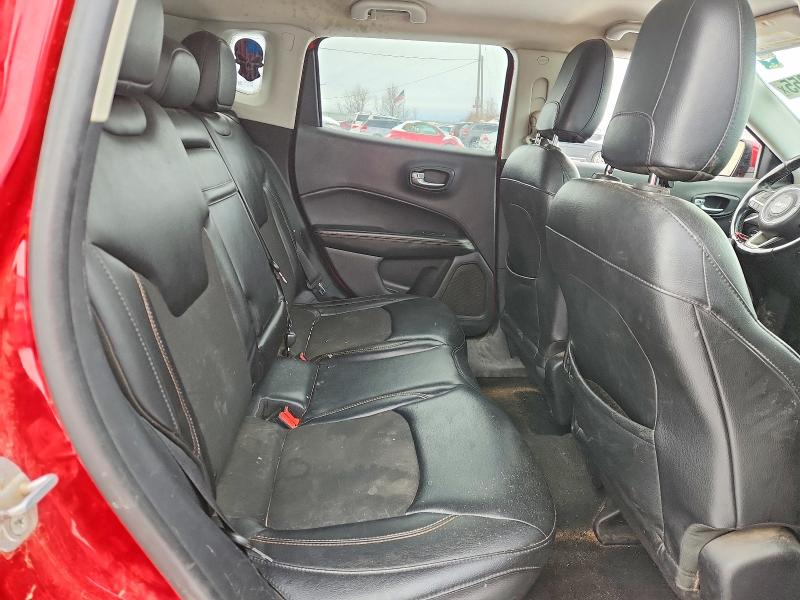 Photo 10 from auction – 2018 JEEP COMPASS with VIN 3C4NJDBB1JT211799