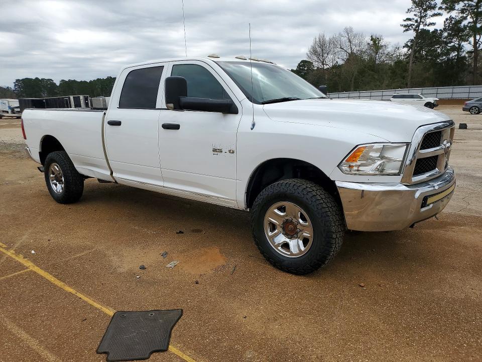 Photo 4 from auction – 2018 RAM 2500 with VIN 3C6UR5HL6JG403343