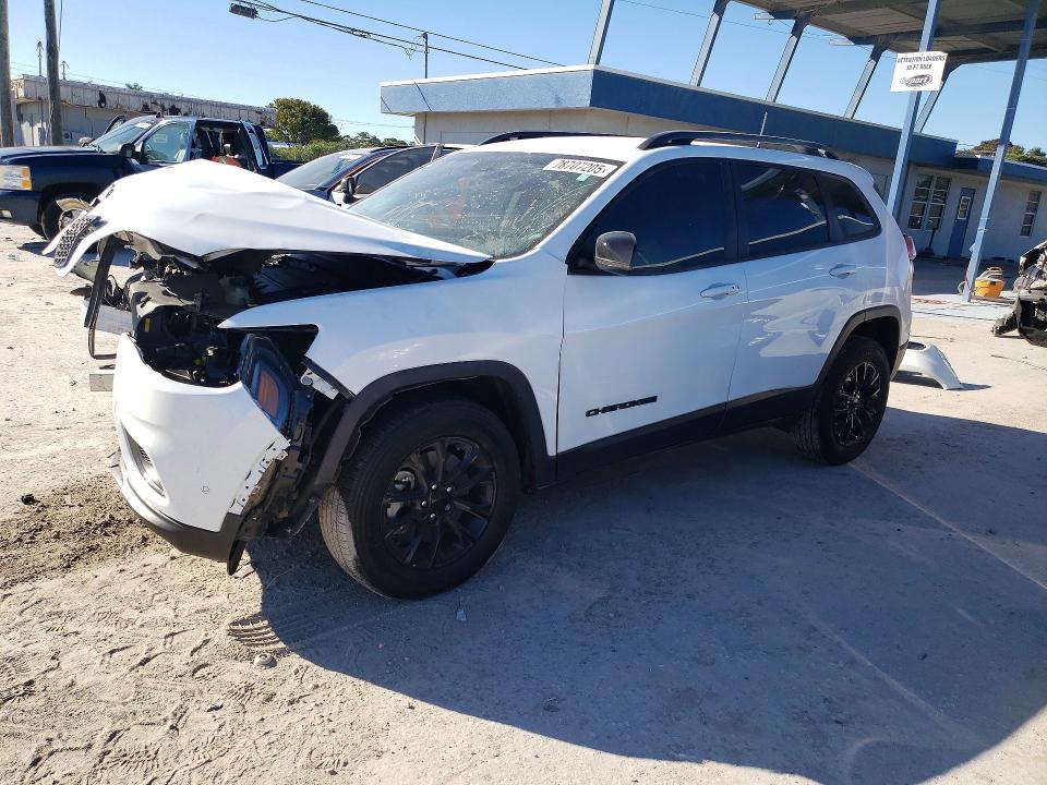 2023 JEEP CHEROKEE