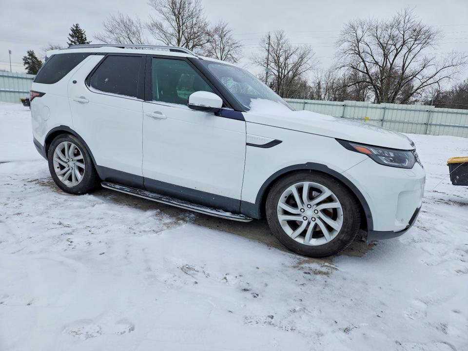Photo 4 from auction – 2017 LAND ROVER DISCOVERY with VIN SALRRBBV2HA028916