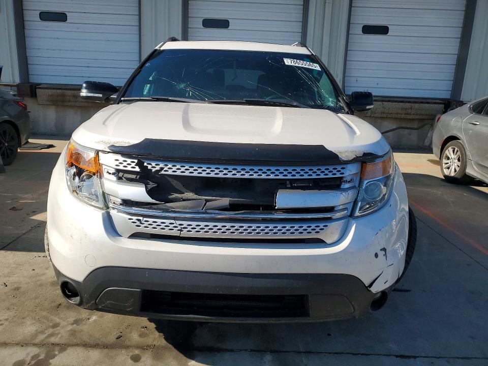 Photo 5 from auction – 2015 FORD EXPLORER with VIN 1FM5K8D87FGB48320