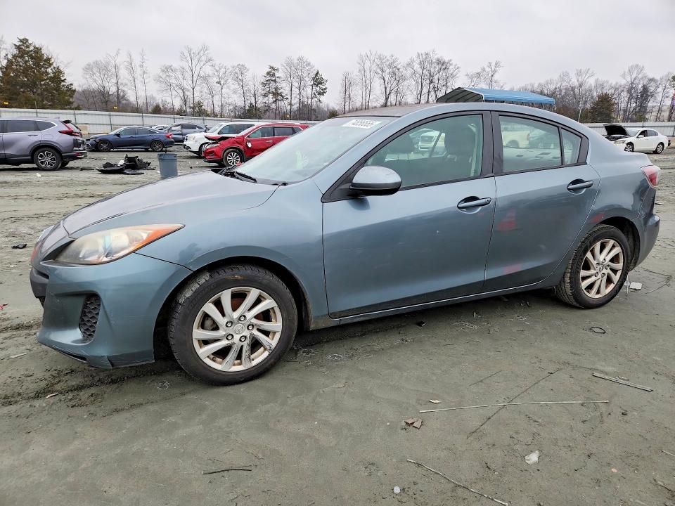 MAZDA 3 2012 with VIN JM1BL1V71C1628448 - Photo from auction