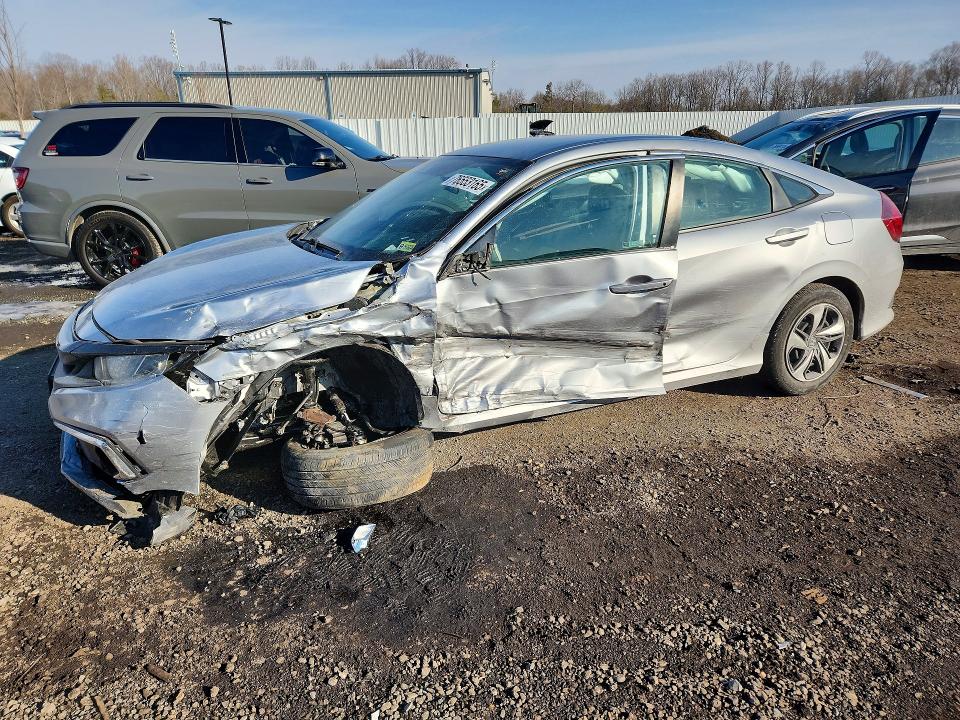 Photo 1 from auction – 2021 HONDA CIVIC with VIN 2HGFC2F64MH555318